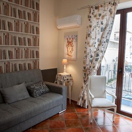 Casa Vacanze Terrasini Duomo Extérieur photo