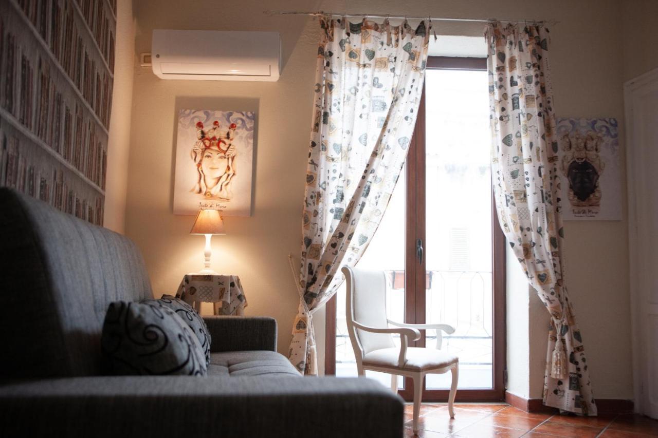 Casa Vacanze Terrasini Duomo Extérieur photo